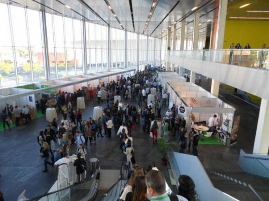 1000 profesionales veterinarios abordan en sevilla nuevas terapias contra el caacutencer en animales de compantildeiacutea 1000 profesionales veterinarios abordan en sevilla nuevas terapias contra el caacutencer en animales de compantildeiacutea