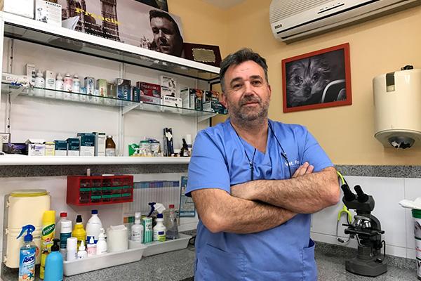 hemos desarrollado medidas de control extremas para luchar contra la rabia que afecta a amplias capas de la poblacin hemos desarrollado medidas de control extremas para luchar contra la rabia que afecta a amplias capas de la poblacin