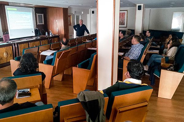 el colegio de burgos acoge un workshop sobre antimicrobianos de uso animal el colegio de burgos acoge un workshop sobre antimicrobianos de uso animal