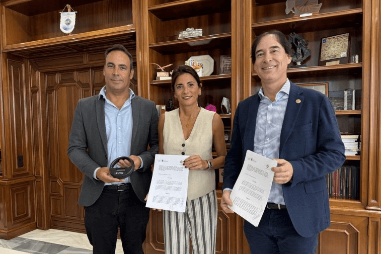 mijas-formaliza-convenio-con-el-colegio-de-veterinarios-de-malaga-par