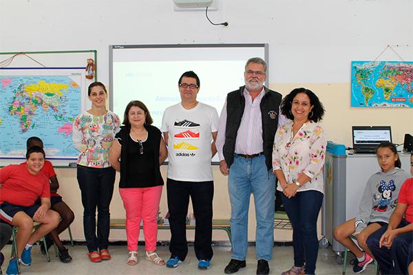 30 centros docentes canarios participan en una campantildea sobre bienestar animal 30 centros docentes canarios participan en una campantildea sobre bienestar animal